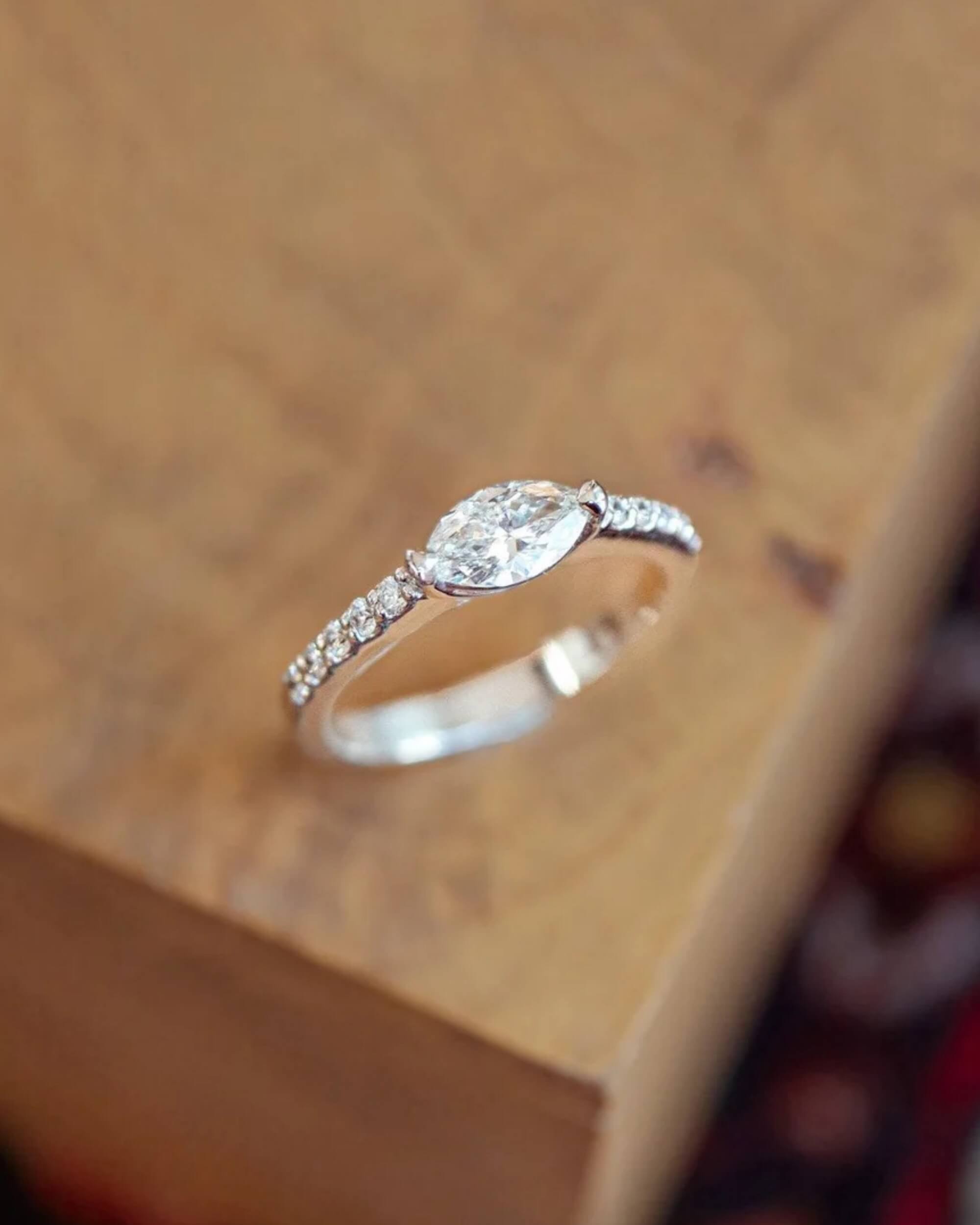 Bague Marquise éclatante